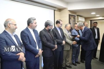 برگزاری همایش سردفتران و دفتریاران آذربایجان غربی به مناسبت هفته قوه قضائیه؛ از برترین های جامعه دفاتر اسناد رسمی تقدیر شد